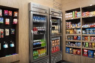 Fairfield Inn & Suites by Marriott Alexandria West