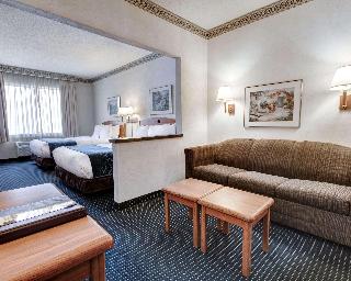 2 Queen Suite