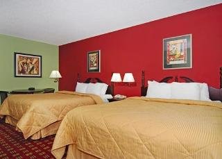 Room
 di Comfort Inn & Suites Dania Beach