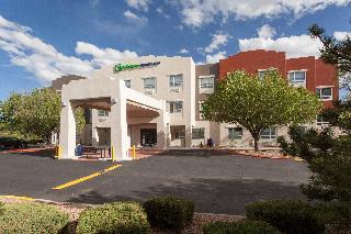 Holiday Inn Express and Suites Santa Fe