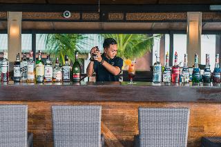 Bar
 di Berjaya Tioman Resort