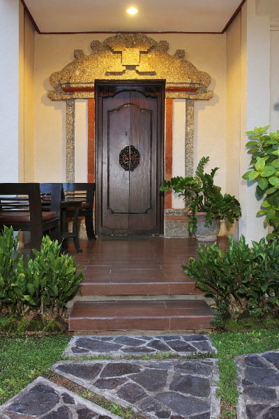 Terrace thumbnail 36