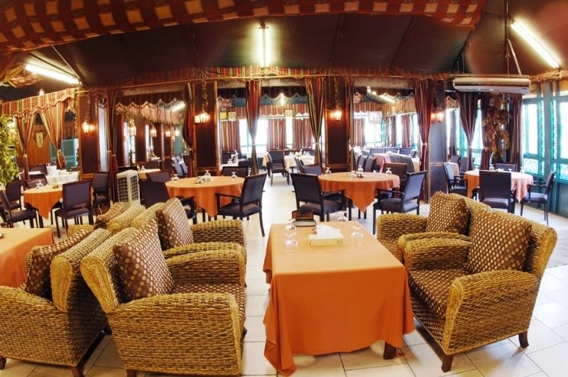 Restaurant
 di Al Bustan