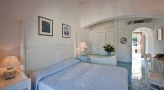Club Hotel Baja Sardinia, North Sardinia