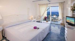 Club Hotel Baja Sardinia, North Sardinia