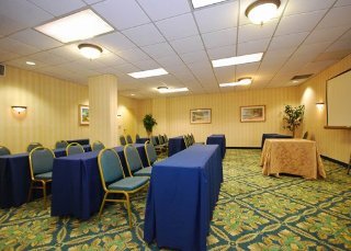 Conferences
 di Comfort Inn & Suites Miami Airport