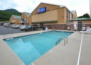 Pool
 di Comfort Inn (Kimball)