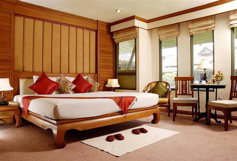 Room thumbnail 1