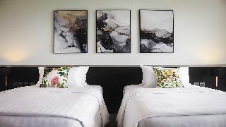 Paradox Superior Room