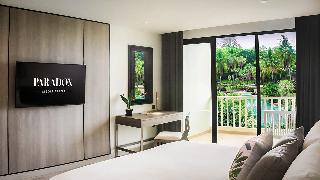 Paradox Superior Room