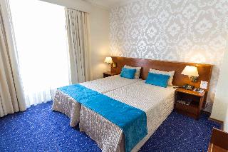 Room Room