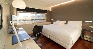 Room
 di NH Constanza