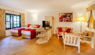 Sunrise Resort Hotel