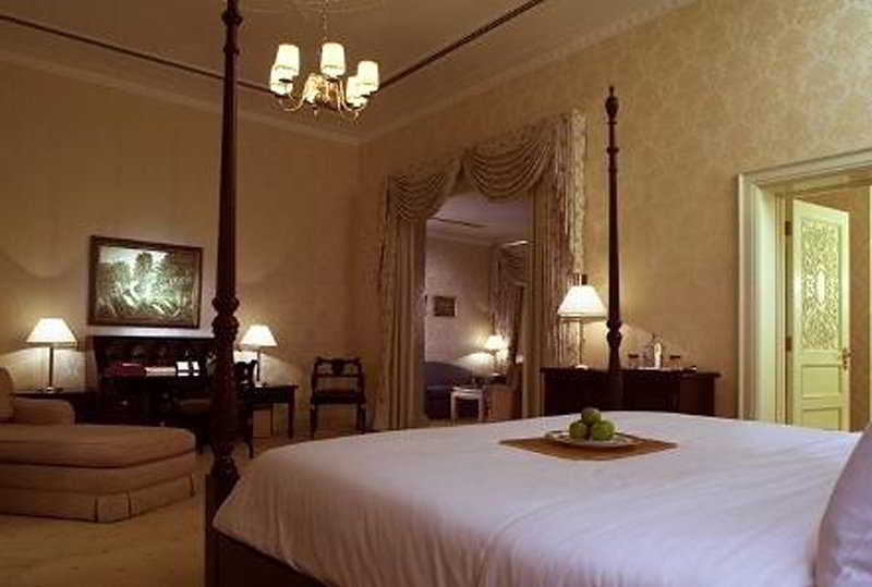 Room
 di Carcosa Seri Negara 