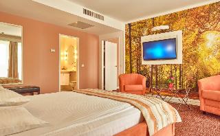 Room Room