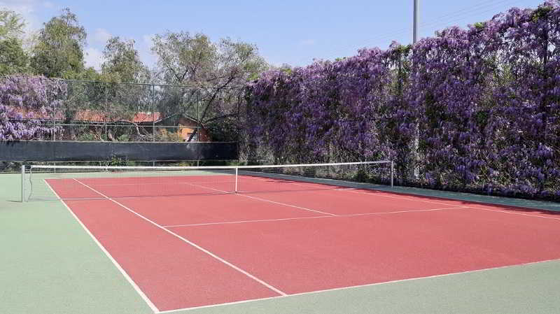 Sports and Entertainment
 di Presa Di Finica Hotel & Suites