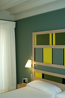 Room
 di Ciutat de Barcelona