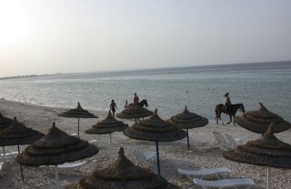 Beach
 di Houda Skanes Monastir