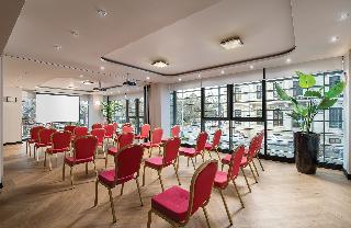 Conferences
 di Golden Tulip Bucharest