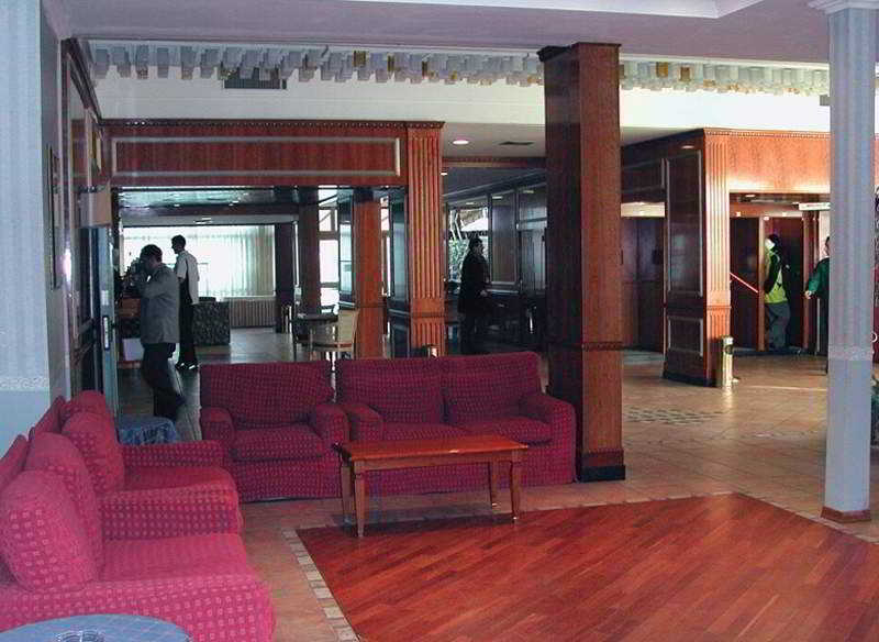 Lobby
 di Della Torre