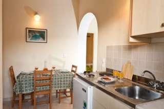 Room
 di Herodotos Studios