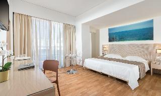 ALEXANDRA HOTEL