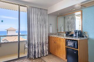 1King Oceanview Corner Premium Suite