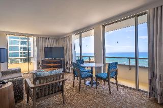 2Queen Oceanview Corner Premium Suite