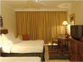 Room
 di Movenpick Resort & Residences Aqaba