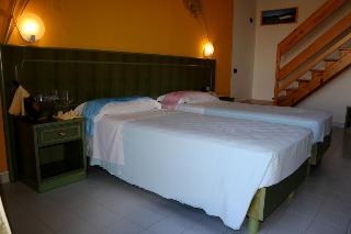 Le Tonnare Family Club, North Sardinia