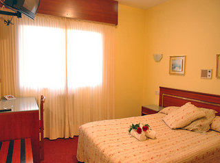 Room
 di Rey Fernando
