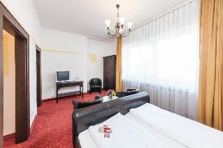 An Der Oper, Dusseldorf