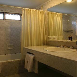 Room thumbnail 9