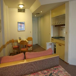 Room thumbnail 16