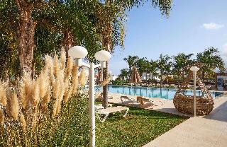 COOEE Kyknos Beach Hotel & Bungalows
