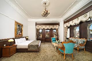 Junior suite with jacuzzi