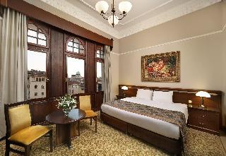 deluxe room city view