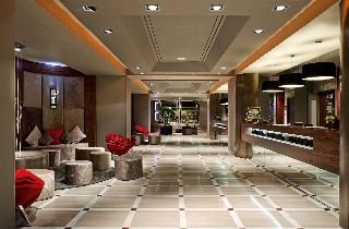 Lobby
 di Gray d'Albion