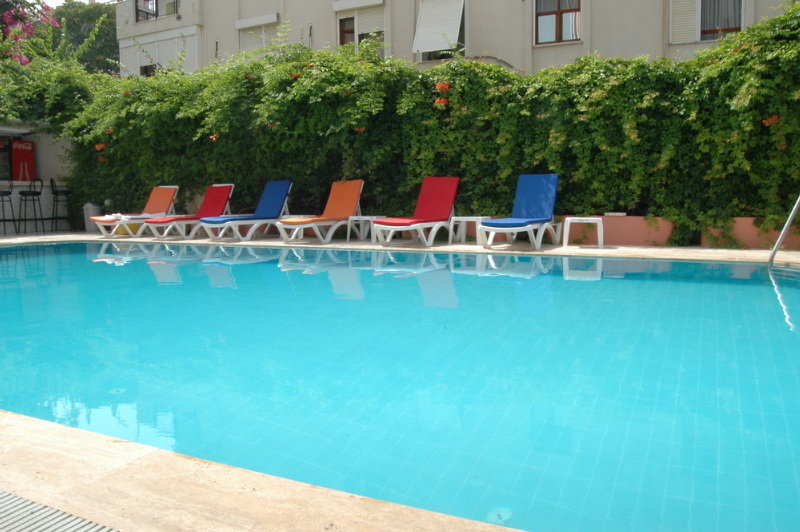 Pool
 di Zel Hotel