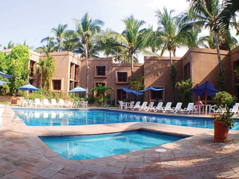 Villas El Rancho Green Resort