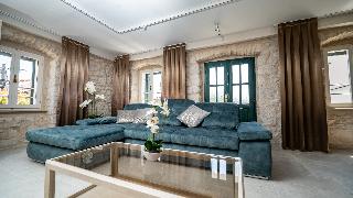 Room Room
