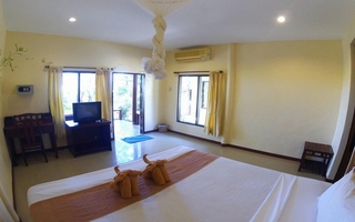 Room thumbnail 14