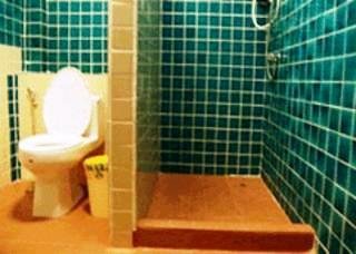 Room thumbnail 8