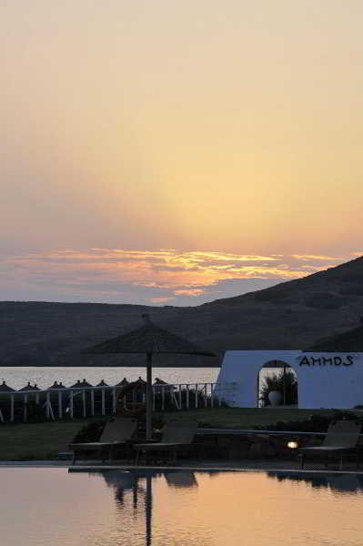 Restaurant
 di Tinos Beach