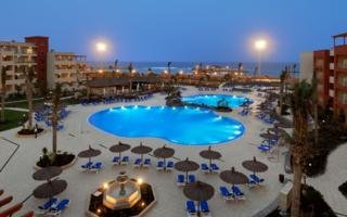 Pool
 di Elba Carlota Beach & Convention Resort