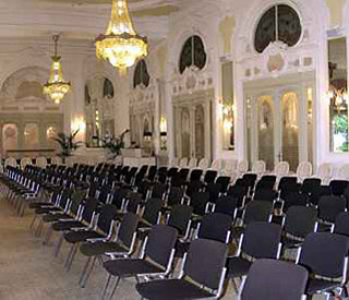 Conferences
 di Hôtel du Grand Lac Excelsior