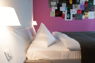 Room
 di Geroldswil Swiss Quality Hotel