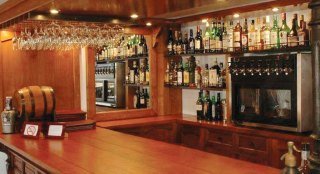 Bar
 di Sierra Nevada