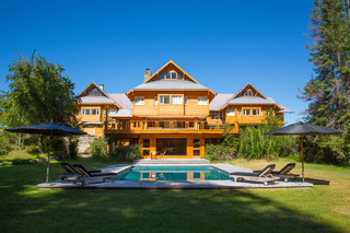 Isla Victoria Lodge - Pool