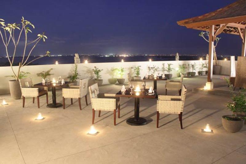 Terrace thumbnail 11